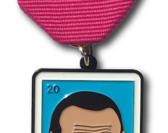 Manu El Contusion Loteria Card fiesta medal