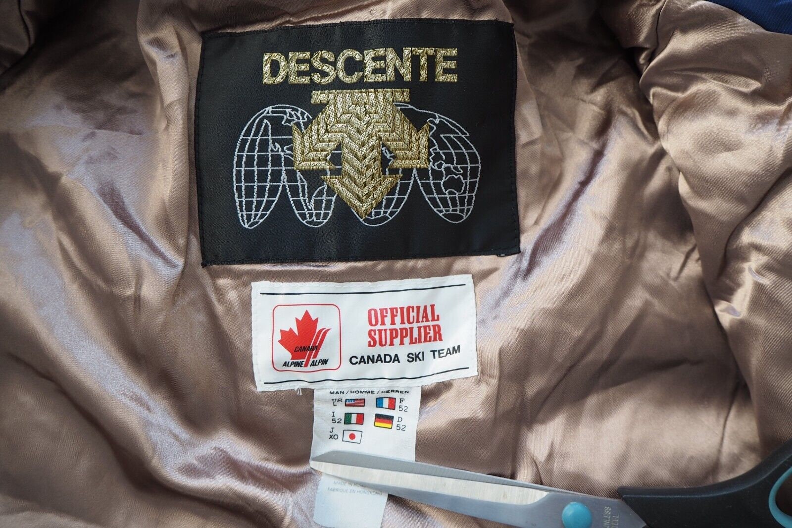 Vintage DESCENTE Ski Jacket Canada Ski Team 90s Size XL