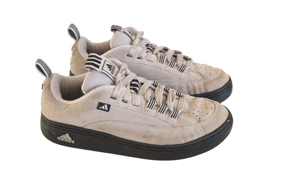 Vintage Adidas Sneakers Suede retro 90s rare trai… - image 1