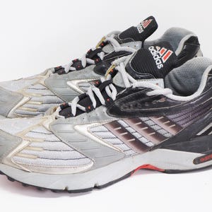Vintage ADIDAS Sneakers 90s retro sport trainers gray running shoes