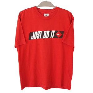 Vintage NIKE Just Do It T-Shirt Size M red big logo 90s top