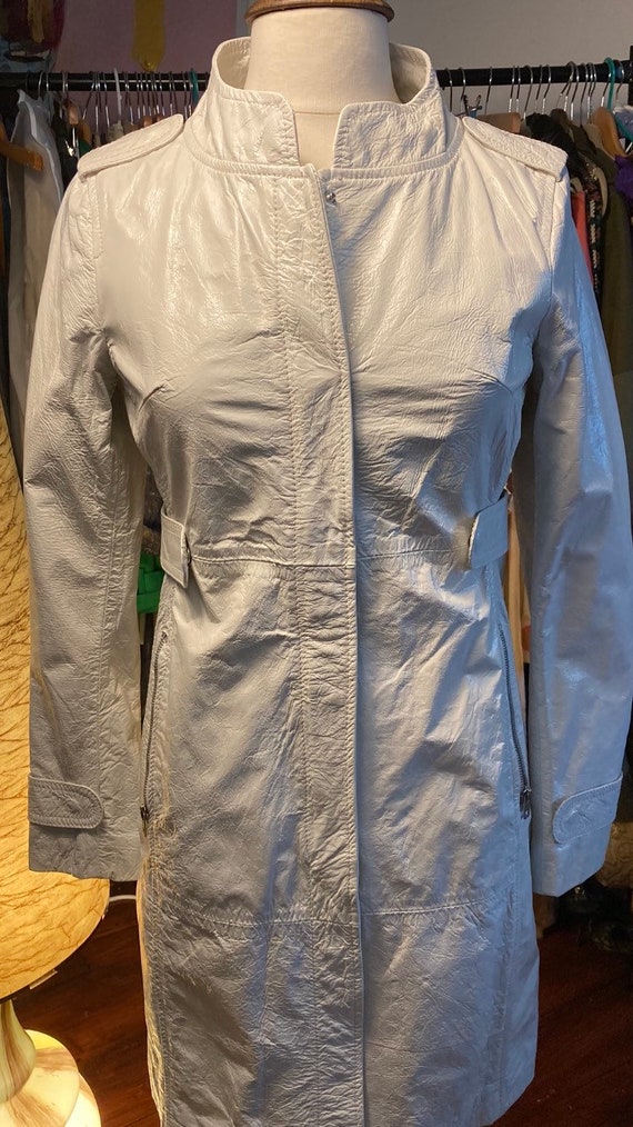 2000’s vintage white leather coat by Nolita - image 1