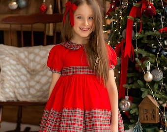 Girls Christmas Dress, Toddler Girls Christmas Dress, Holiday party dress, Christmas photo dress, Red and Green Christmas Dress