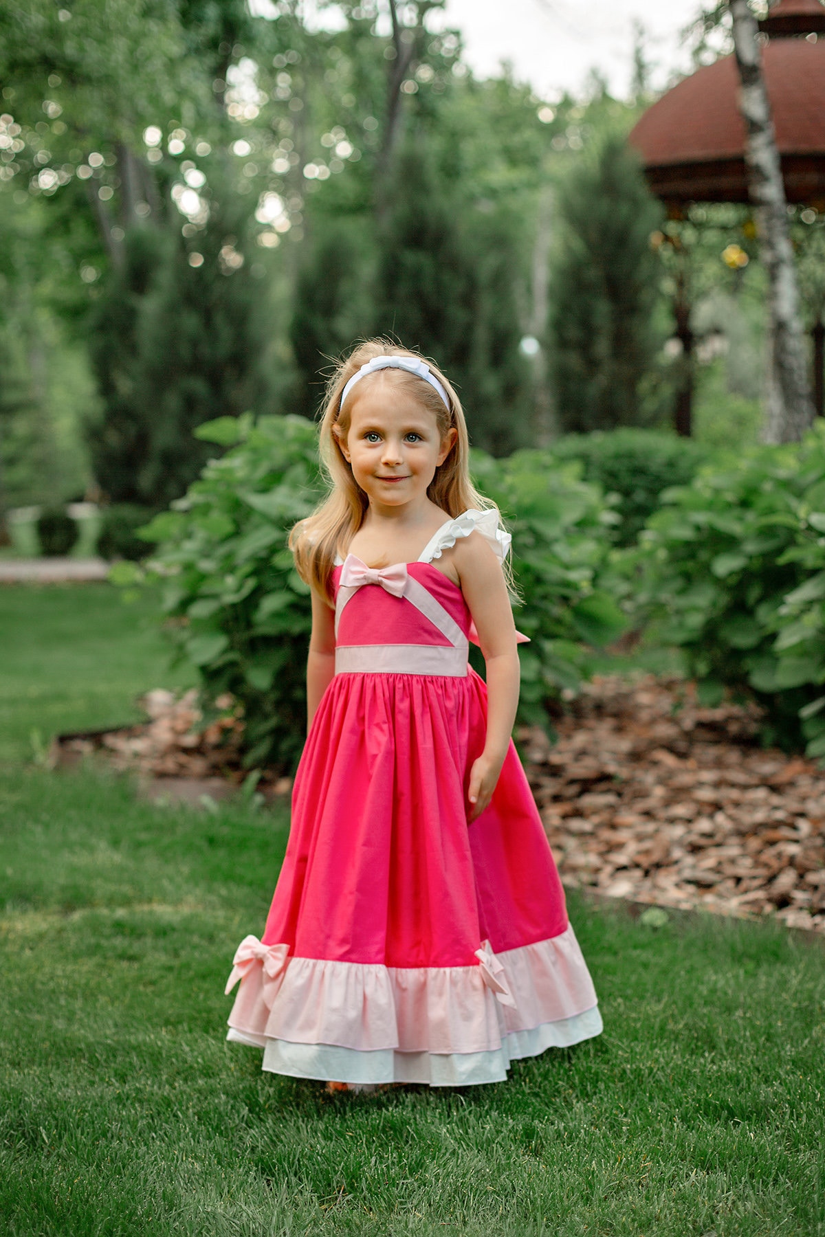 Little Adventures Princess Dresses Little Adventures Cinderella Day Dress  Princess Dress Up Costume For Girls Large (Age 5-7) - Machine Washable  Child Pretend Play And Party Dress With No Glitter Little People Cinderella