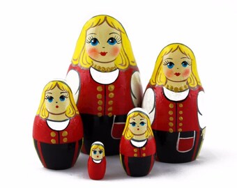 swedish nesting dolls