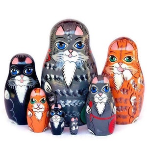 Cats nesting dolls for kids 7 dolls, animals wooden toy, developing toy for kids, Montessori toy, educational toy, stacking wooden dolls