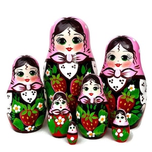 Rosa Schal Verschachtelung Puppen, Erdbeeren Kunst, Öko-Holzspielzeug, russische Puppen, Puzzle-Spiel, Stapelpuppen, Montessori-Spielzeug für Kleinkind