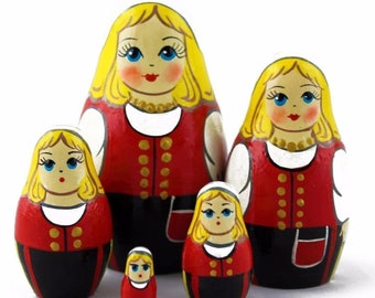 Polish Folk Costume Nesting Dolls - Handmade Wooden Toy honoring Poland's Heritage and Tradition - Unique Polish Gift Idea