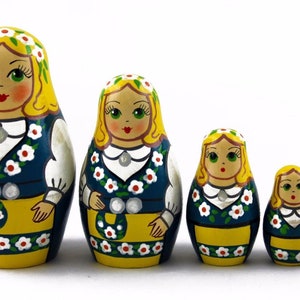 dutch nesting dolls