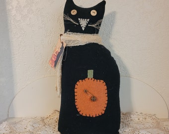 Black flannel cat for your country primitive fall decor.  Handmade fall cat.  Halloween decor.