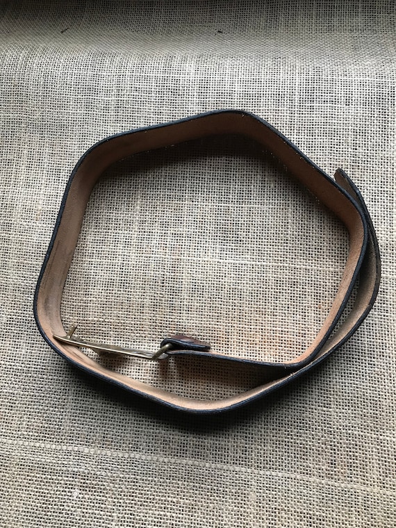 Leather belt