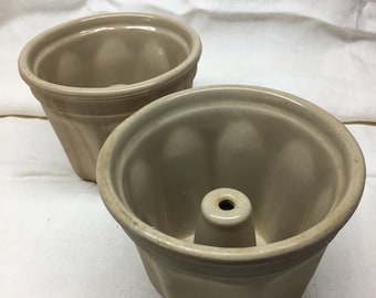 Ceramic cake molds