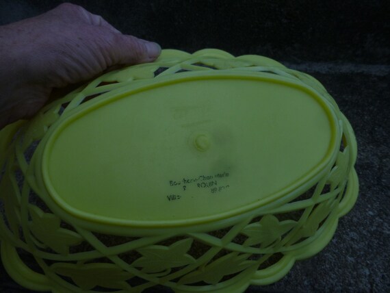 Ancienne Panière Corbeille à Pain Fruits Plastique Jaune Vintage - France