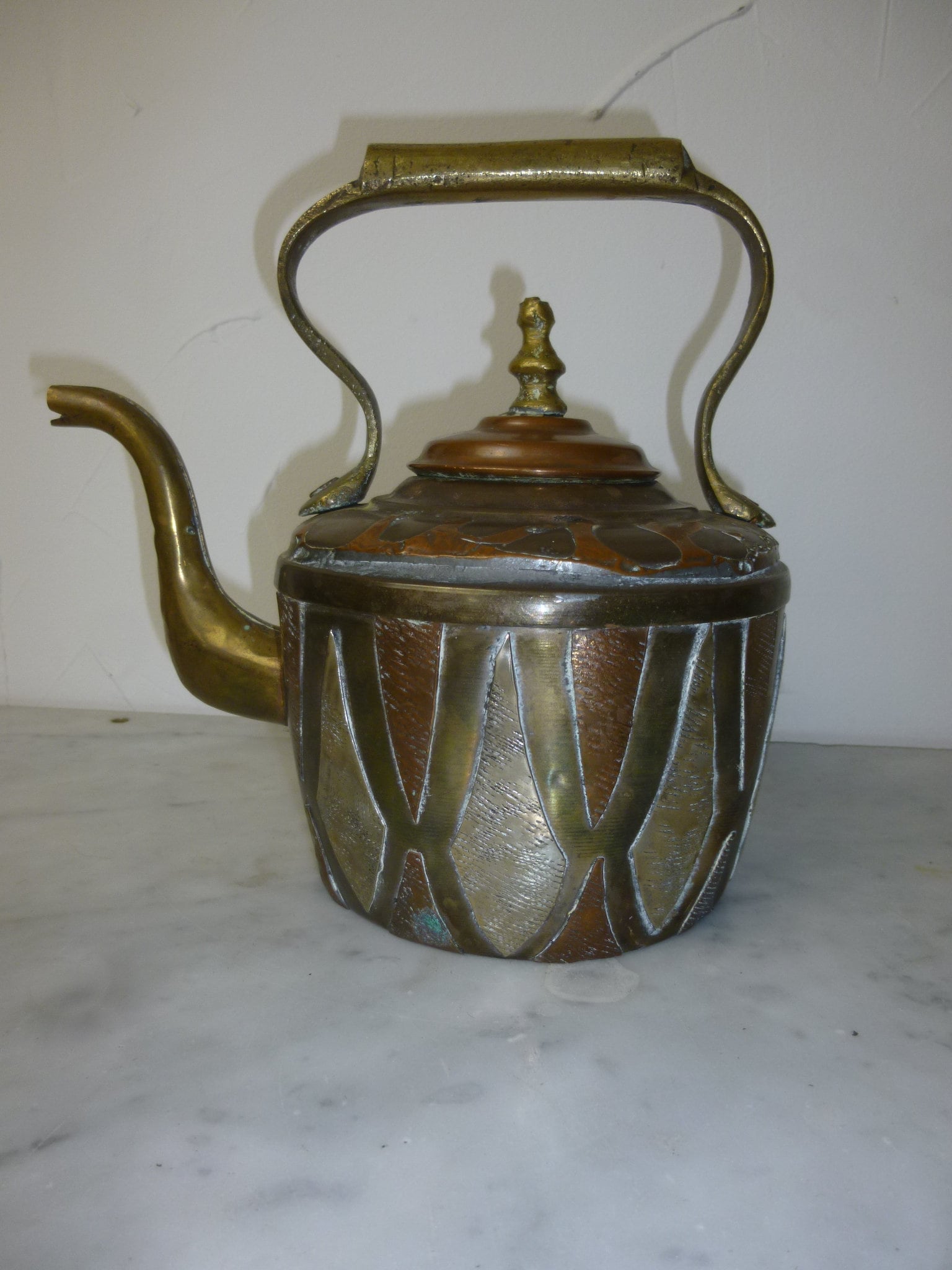 Ancienne Théière en Cuivre et Laiton