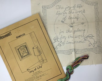Home Needlecraft Creations Vintage Stamped Linen Embroidery Kit 'Joy of Life' Better Homes & Gardens Crewel Floss Sampler Clock