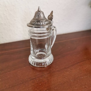 Original BMF Schnapskrügerl con tapa de hojalata 70s European Vintage