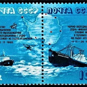 Par de sellos postales rusos de 1986 Scott #5496-7 MNH Operación de rescate de rompehielos Barco atrapado en el hielo de la Antártida Helicóptero Exploración científica