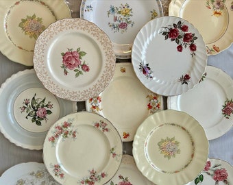 Ensemble de 4 assiettes vintage dépareillées