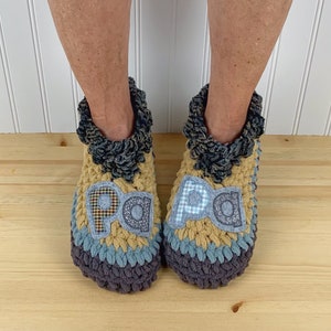 Chinelos aconchegantes PAPA – Presente de Dia dos Pais – Chinelos felpudos para o pai – Meias confortáveis de chenille – Pacote de cuidados para o bem-estar – Neuropatia – CRPS