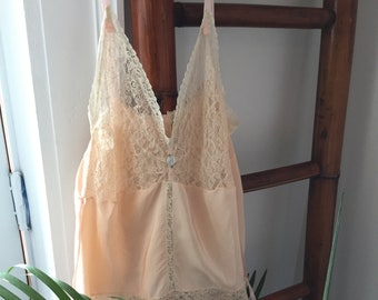 Vintage Lace Teddy Romper - Peach/Ivory