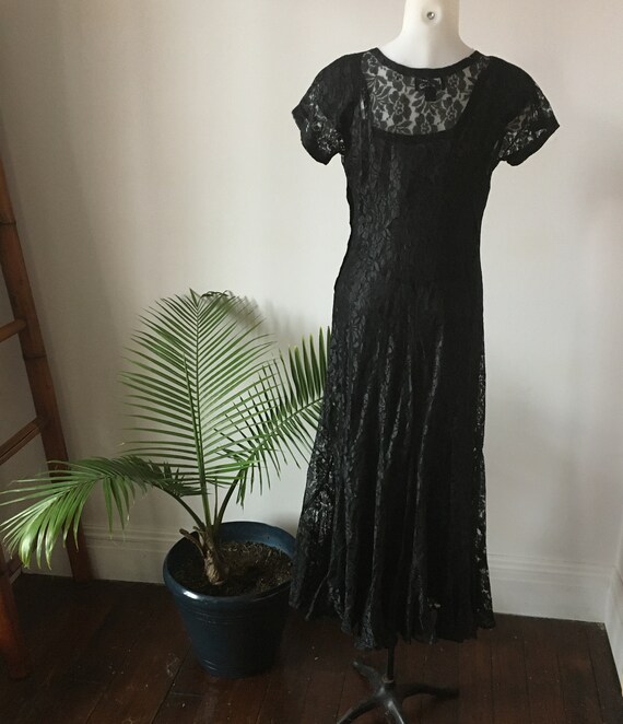 Sexy/ Black Lace/ Floral Motif/ Long Gown/ Cap Sl… - image 2