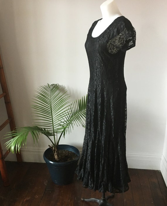 Sexy/ Black Lace/ Floral Motif/ Long Gown/ Cap Sl… - image 4