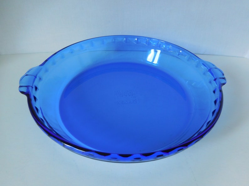 Vintage Pyrex Cobalt Blue Glass Fluted Pie PlatePyrex #229 9.5 Inches