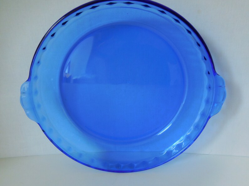 Vintage Pyrex Cobalt Blue Glass Fluted Pie PlatePyrex #229 9.5 Inches
