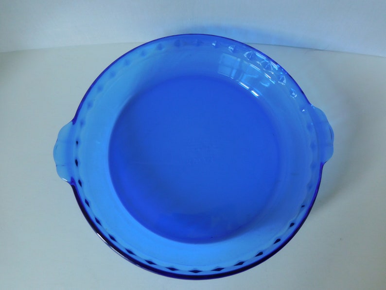 Vintage Pyrex Cobalt Blue Glass Fluted Pie PlatePyrex #229 9.5 Inches
