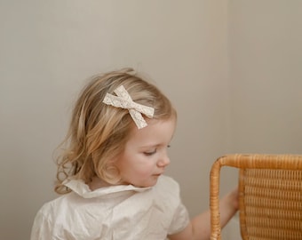lace bow in “beige,” baby bow, neutral bows, hair bows, simple, modern