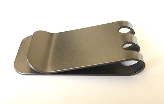 The 18 Best Money Clip Wallets For Everyday Carry