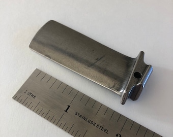 F4 phantom J-79 jet engine blade keychain. Pilot gift F-104 B-58 Boeing USAF memorabilia pilot gift desk model