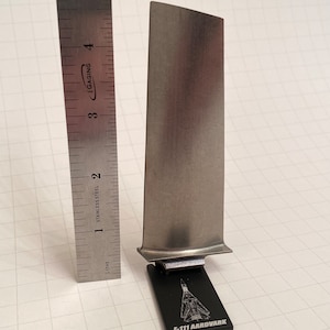 F-111 aardvark jet engine blade display.  TF30 turbine Boeing desk model aircraft
