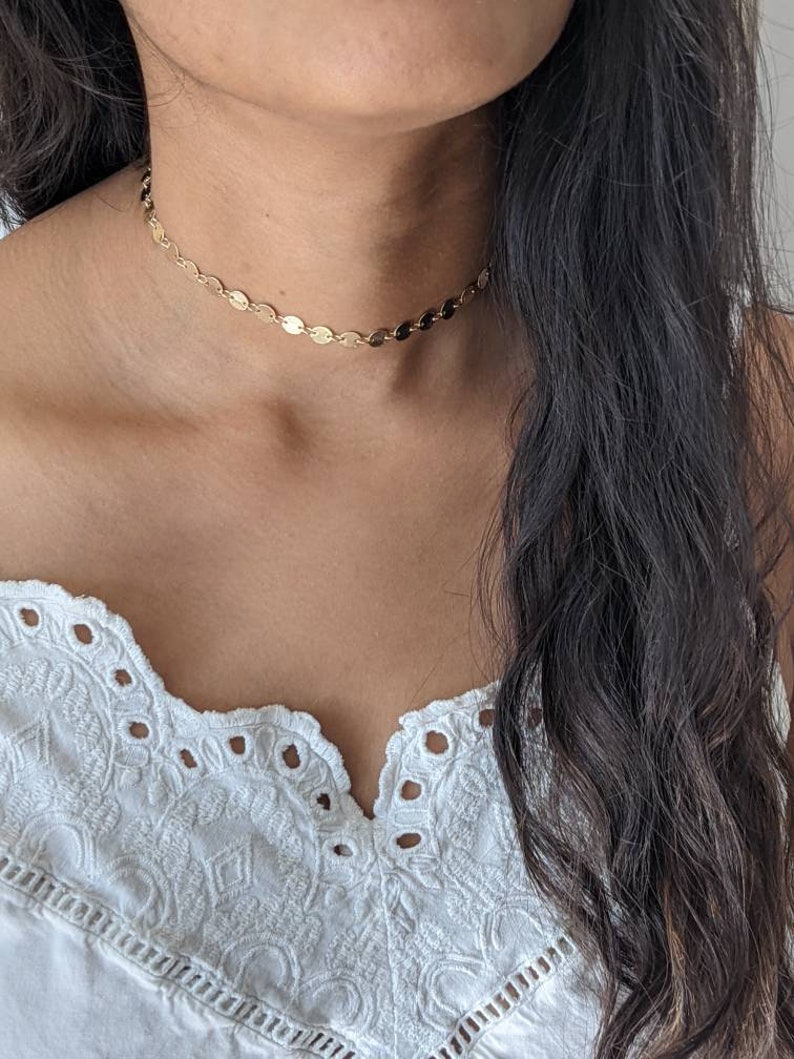 Dainty Coin Circle Choker Necklace 14k Gold Filled image 8