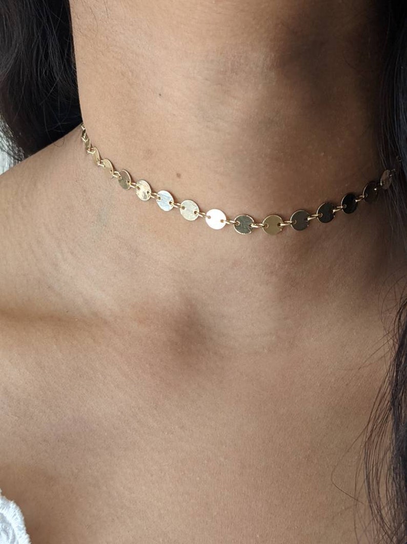 Dainty Coin Circle Choker Necklace 14k Gold Filled image 7