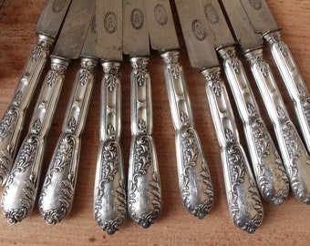 Ten Cheese or dessert Knives Silver plated (argent fourré )