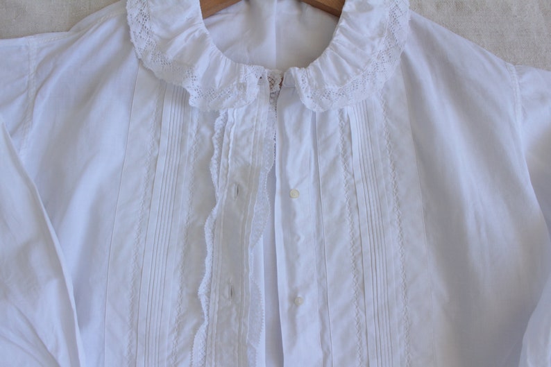 Antique French white cotton blouse / white lace top / Antique French Edwardian cotton blouse zdjęcie 3