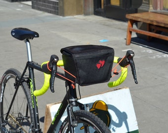 rackless handlebar bag