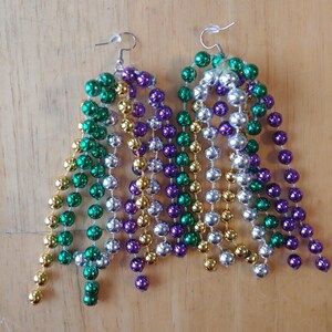 Mardi Gras Bead Earrings, Mardi Gras Beaded Earrings, Bead Tassel Earrings, Mardi Gras Tassel Earrings, Mardi Gras Jewelry, Dangle Earrings,