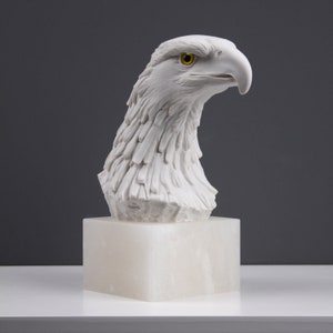 Eagle Statue Animal Bust Sculpture - Falcon Head - Handmade in Europe - Antique Reproduction 25cm / 9.8&quot; - Home Decor - The Ancient Home