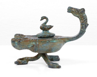 Roman Oil Lamp (Green Bronze) - Roman Lucerna - Reenactment & Archaeology Gift - 11 cm (4.3 inch) - Handmade in Europe - The Ancient Home