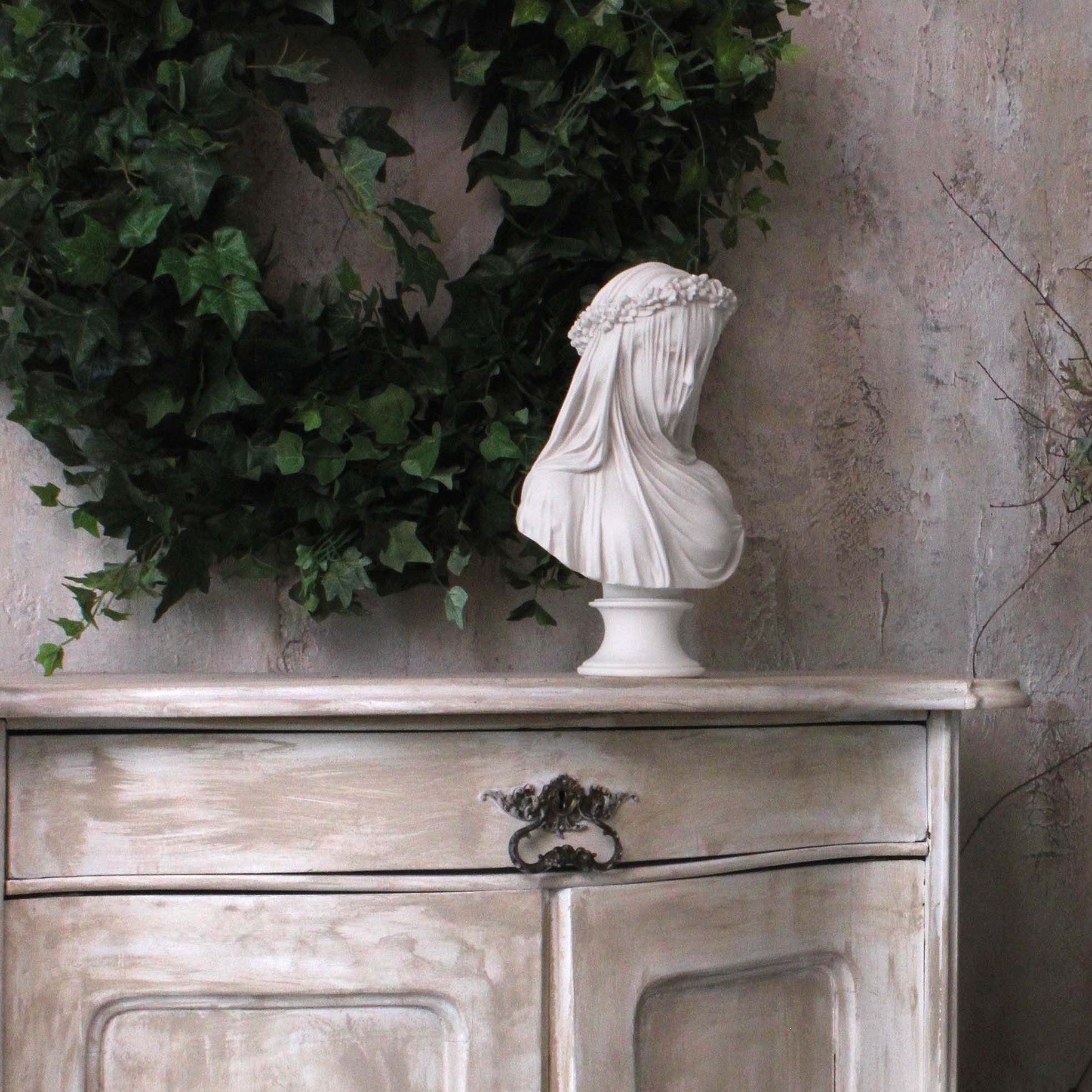 ベールをかぶった女性の胸像彫刻 - 大理石の女性アンティークアート像