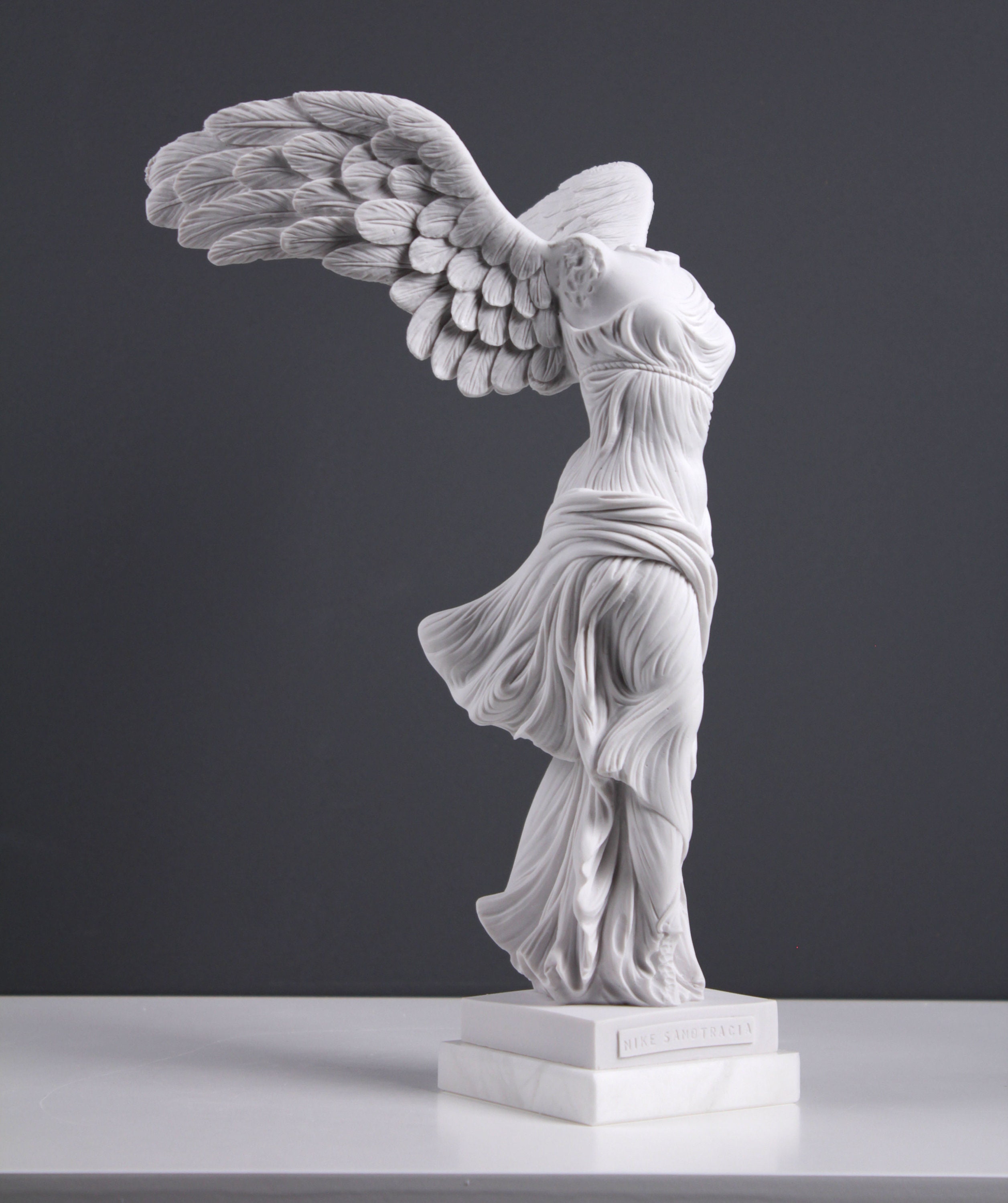 Hand Carved Marble Planter On Pedestal - 34cm dia. Hand Carved Marble Planter On Pedestal - 34cm dia.
