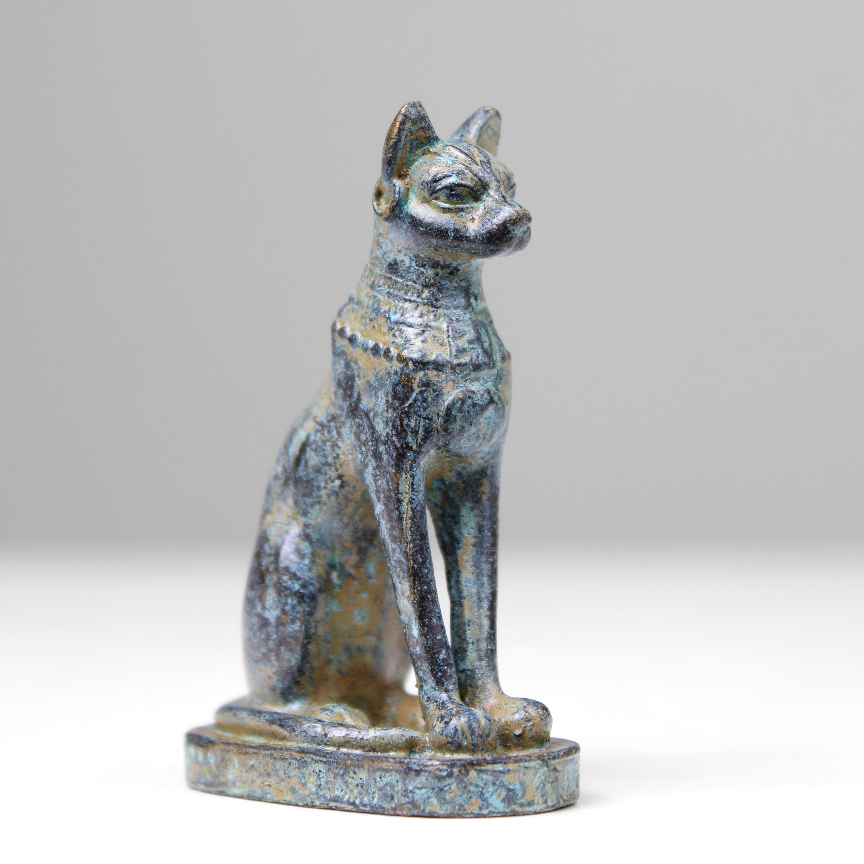 File:Egyptian - Statue of a Seated Cat - Walters 54403 - Three