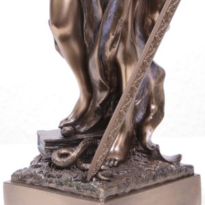 Estatua de la Dama de la Justicia (Escultura de bronce fundido en frío) Decoración para despacho de abogados Regalo para abogados Figura artística griega romana Diosa femenina imagen 7