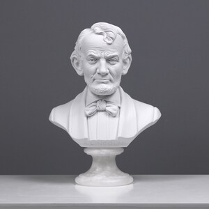 Abraham Lincoln Bust Sculpture -President of the United States Bonded Marble Handmade in Europe - 29 CM / 11.4&quot;&quot; - Office Decor Statues