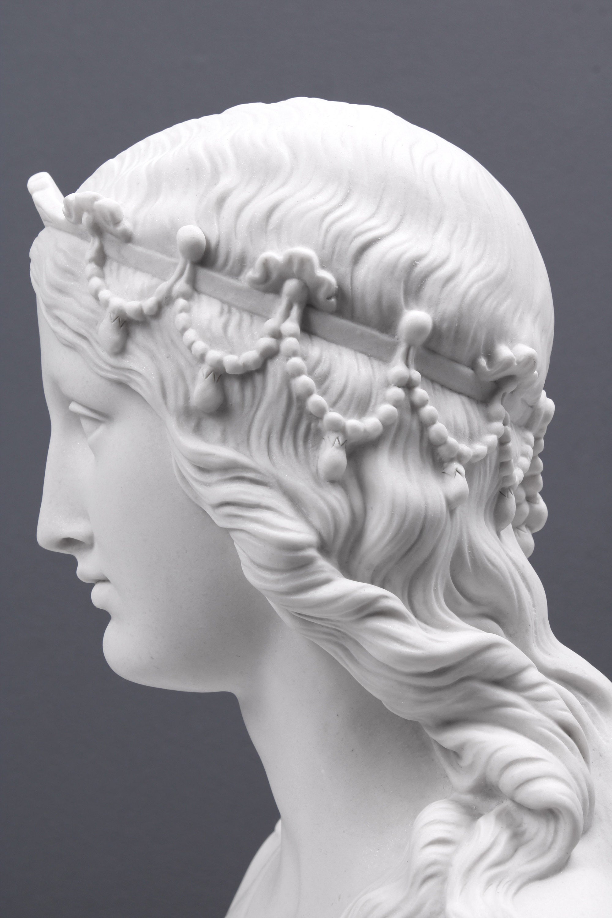 彫像、フランス田舎の少女、大理石像高さ37㎝