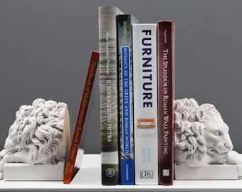 Canova Lion Bookends in Pair - HANDMADE IN EUROPE - White - 13 cm / 5.1" - Art Statue - Home Decor Sculpture - The Ancient Home