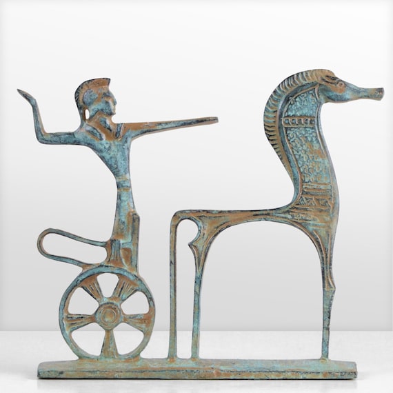 古代ギリシャの戦車像 - 馬に乗ったギリシャの戦士の彫刻 - 高さ15cm