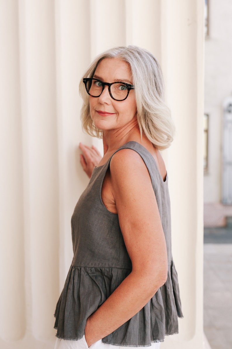 LINEN PEPLUM TOP, Sleeveless Linen Top, Ruffle Hem Blouse, Square Neck Crop Top image 5